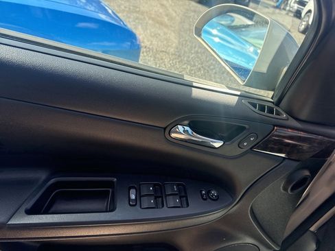 Used 2012 Chevrolet Impala LTZ image 18