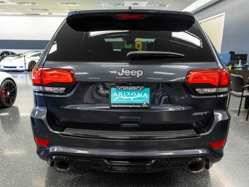 Used 2015 Jeep Grand Cherokee SRT w/ Trailer Tow Group IV AWD/4WD image 7