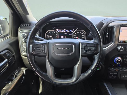 Used 2020 GMC Sierra 1500 Denali w/ Denali Ultimate Package AWD/4WD image 16