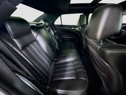 Used 2020 Chrysler 300 S RWD image 26