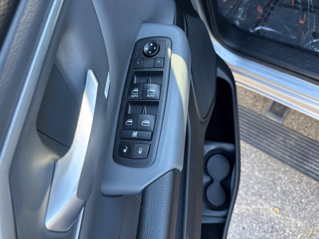 Used 2022 RAM 1500 Big Horn RWD image 11