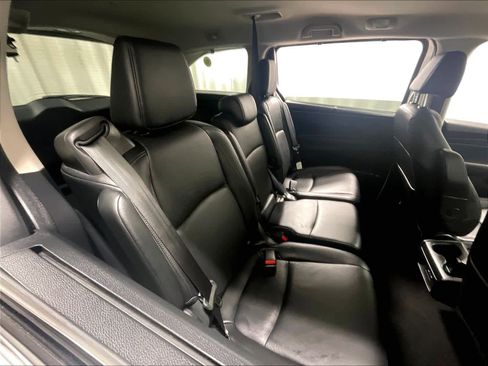 Used 2025 Honda Odyssey EX-L image 16