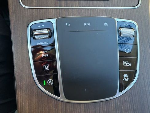 Used 2022 Mercedes-Benz GLC 300 4MATIC image 18