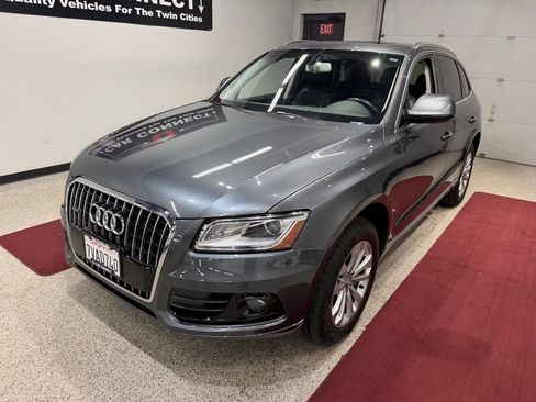 Used 2017 Audi Q5 2.0T Premium w/ Audi MMI Navigation Plus AWD/4WD image 4