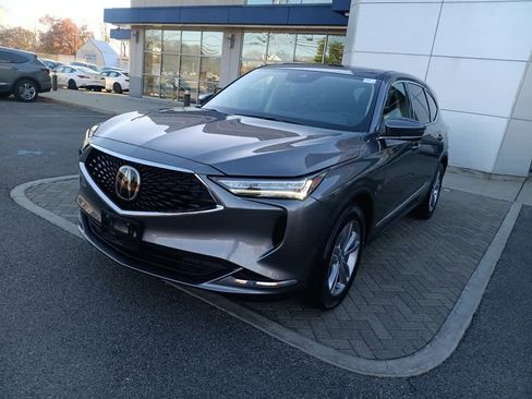 Used 2023 Acura MDX SH-AWD image 2