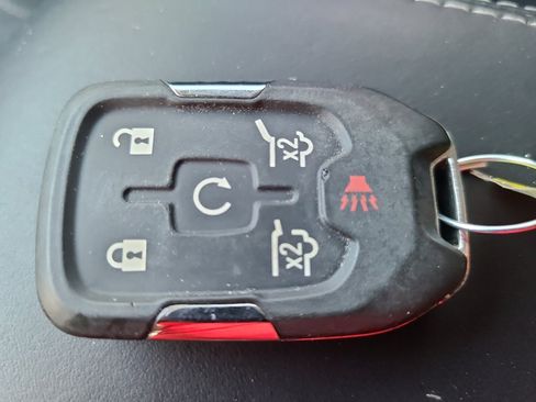 Used 2015 GMC Yukon XL Denali w/ Premium Package image 15