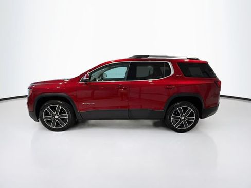 Certified 2023 GMC Acadia SLT w/ Preferred Package AWD/4WD image 4