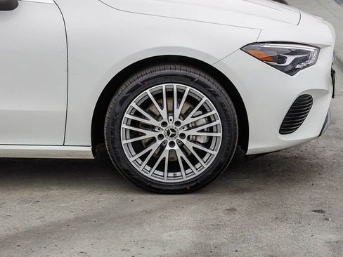 Used 2025 Mercedes-Benz CLA 250 image 11