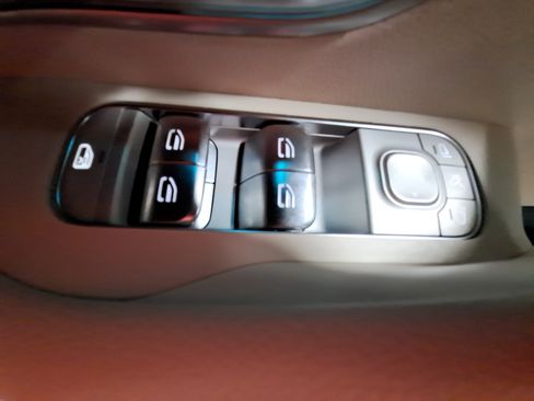 Used 2026 Mercedes-Benz GLE 450 4MATIC image 30