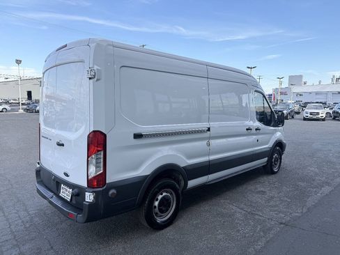 Used 2017 Ford Transit 250 148 Medium Roof RWD image 7