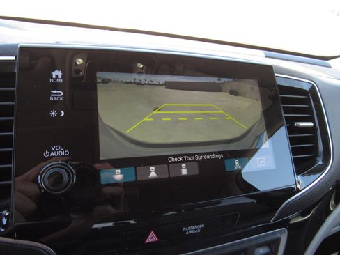 Certified 2021 Honda Pilot Elite image 23