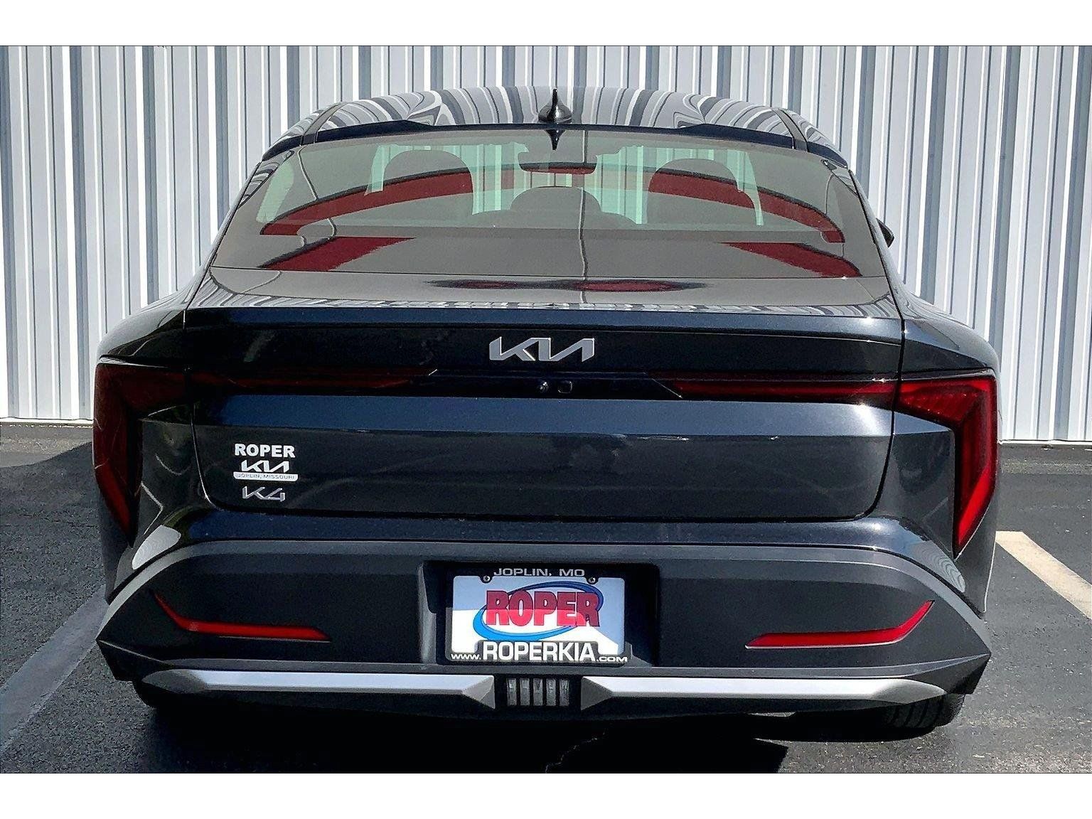 Used 2025 Kia K4 FWD image 4