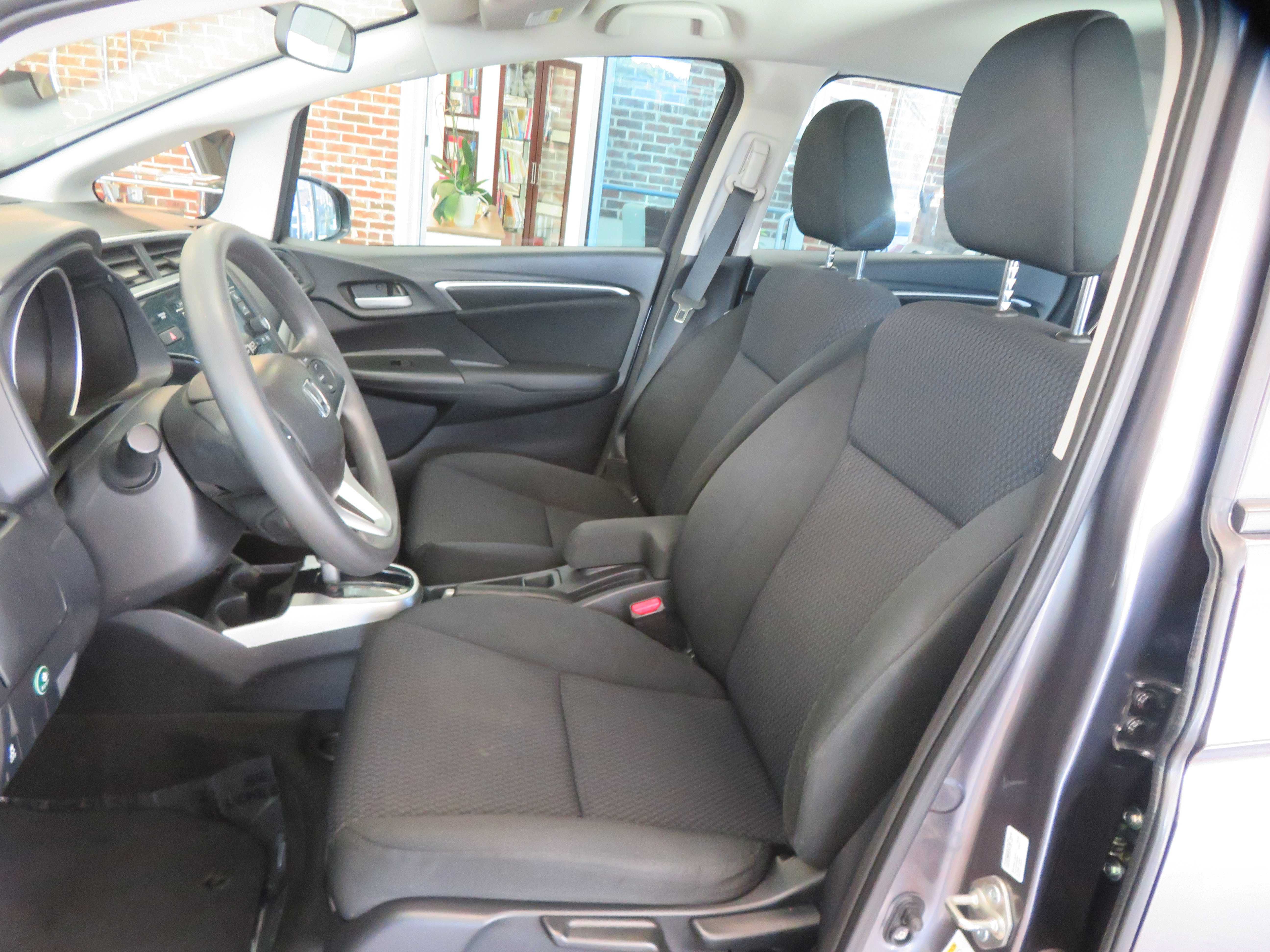 Used 2019 Honda Fit LX image 15
