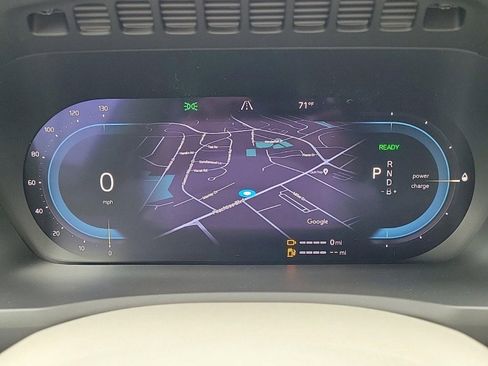 New 2024 Volvo XC90 T8 Ultimate w/ Protection Package Premier image 17