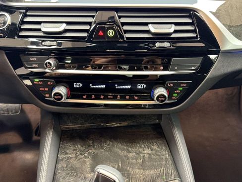 Certified 2023 BMW 530i xDrive w/ M Sport Package image 24