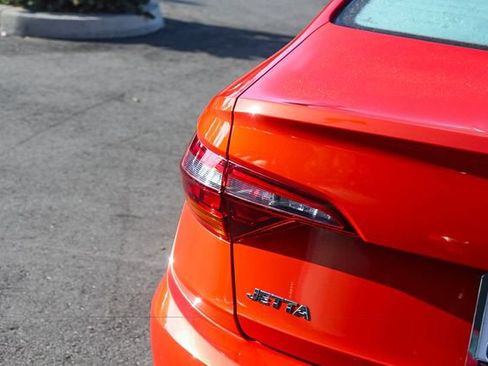 Used 2019 Volkswagen Jetta S w/ Driver Assistance Package FWD image 8