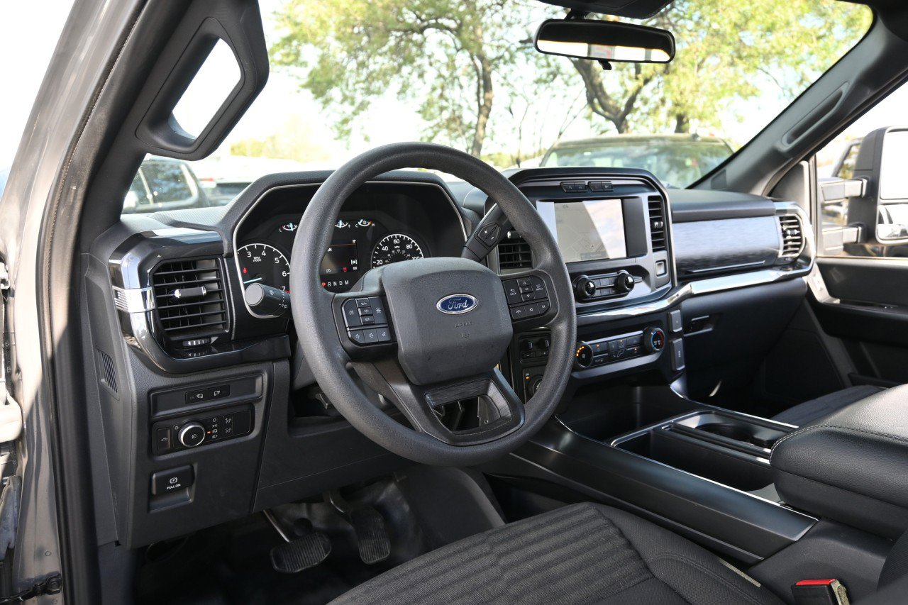 Used 2021 Ford F150 XL w/ STX Appearance Package AWD/4WD image 17