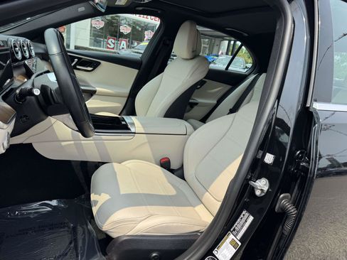 Used 2023 Mercedes-Benz C 300 4MATIC Sedan w/ Exclusive Trim Package image 22