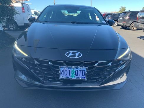 Used 2021 Hyundai Elantra SEL w/ Convenience + Premium Package image 6
