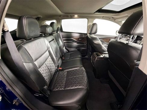 Used 2019 Nissan Murano Platinum image 27