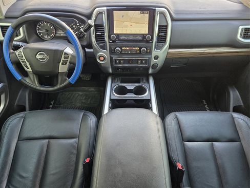 Used 2020 Nissan Titan SL w/ Moonroof Package image 24