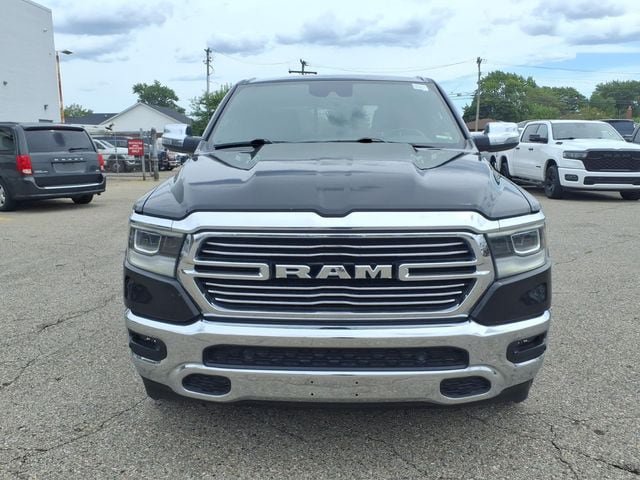 Used 2023 RAM 1500 Laramie AWD/4WD image 2