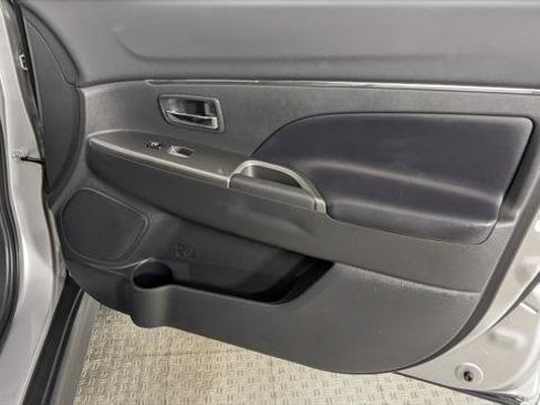 Used 2024 Mitsubishi Outlander Sport AWD image 22