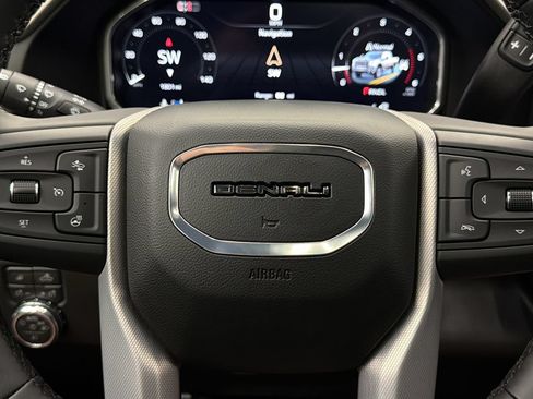 Used 2026 GMC Sierra 3500 Denali w/ Denali Reserve Package AWD/4WD image 29