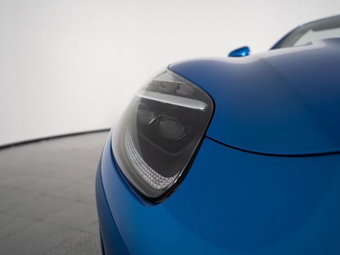Used 2024 Aston Martin DB12 Convertible RWD image 47