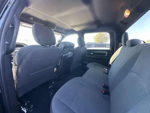 Certified 2024 RAM 1500 Warlock AWD/4WD image 8