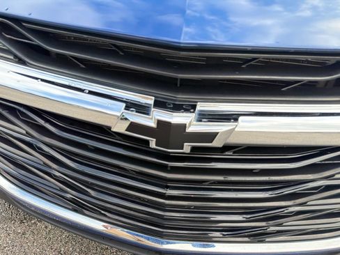 Used 2023 Chevrolet Malibu RS FWD image 30