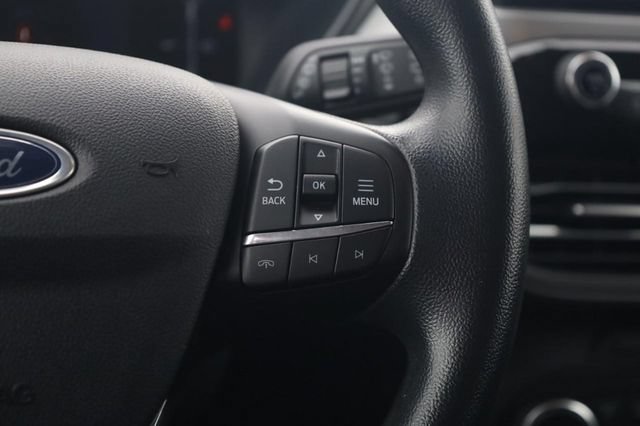 Used 2025 Ford Escape Active AWD/4WD image 9