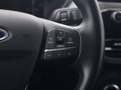 Used 2025 Ford Escape Active AWD/4WD image 9