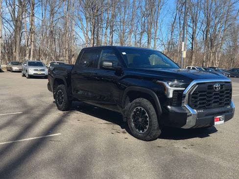 New 2026 Toyota Tundra SR5 AWD/4WD image 2