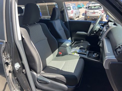 Used 2024 Toyota 4Runner SR5 AWD/4WD image 22