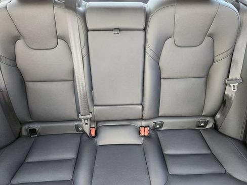 Certified 2025 Volvo XC60 B5 Plus AWD/4WD image 16