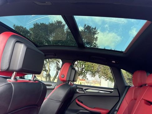 Used 2021 Porsche Macan GTS image 42