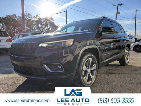 Used 2019 Jeep Cherokee Limited w/ Technology Group image 7