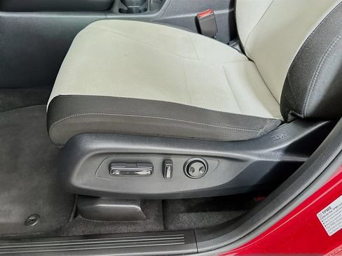 Certified 2024 Honda CR-V EX image 9