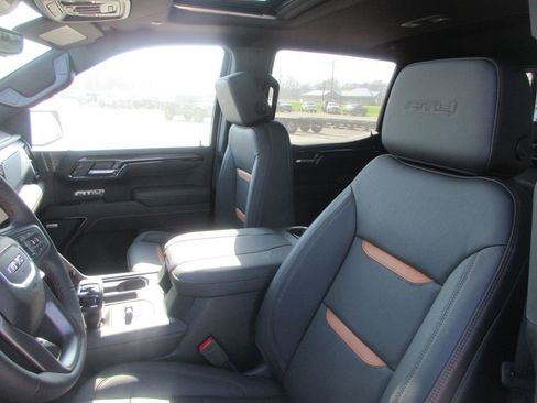 New 2026 GMC Sierra 1500 AT4 w/ AT4 Premium Package image 14