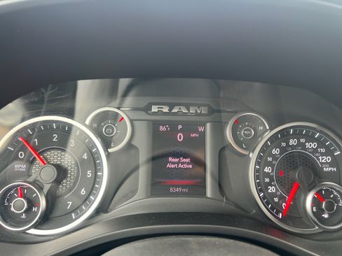 Used 2025 RAM 1500 Big Horn AWD/4WD image 17