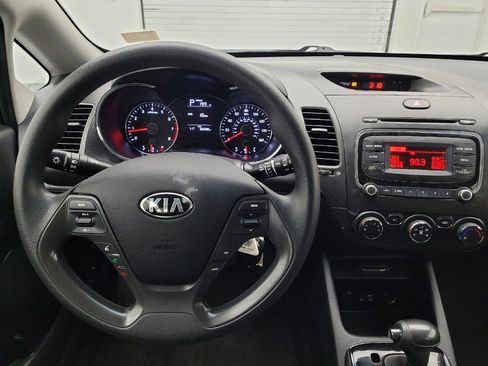 Used 2017 Kia Forte LX FWD image 22