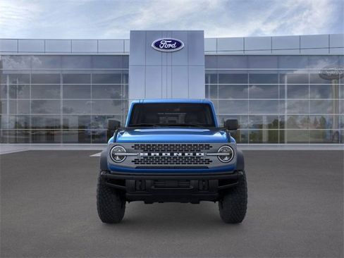 New 2025 Ford Bronco Badlands w/ Sasquatch Package image 6
