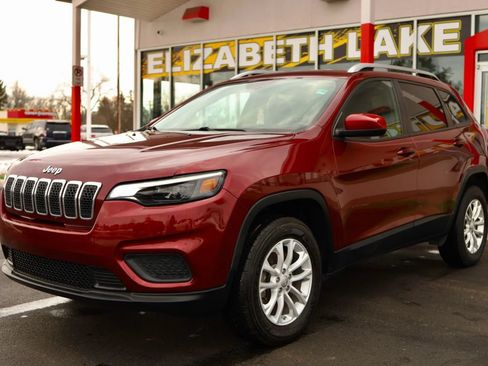 Used 2020 Jeep Cherokee Latitude AWD/4WD image 1