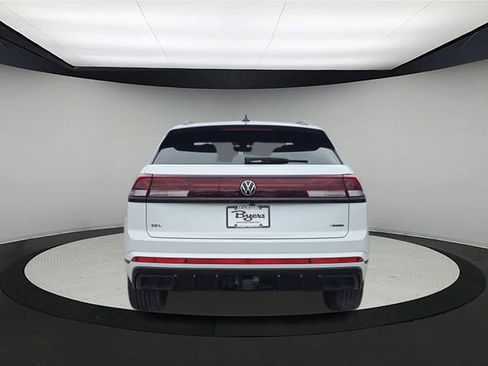 New 2026 Volkswagen Atlas Cross Sport SEL R-Line image 6