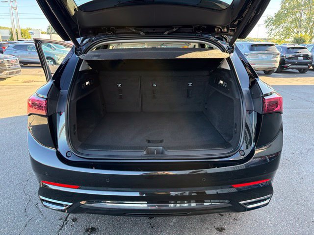 Certified 2024 Buick Envision Sport Touring AWD/4WD image 25