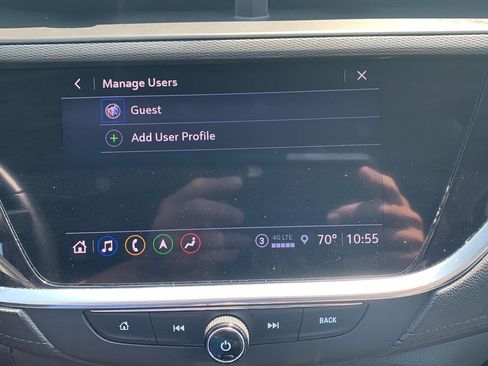 Used 2022 Buick Encore GX Select w/ Advanced Technology Package AWD/4WD image 22