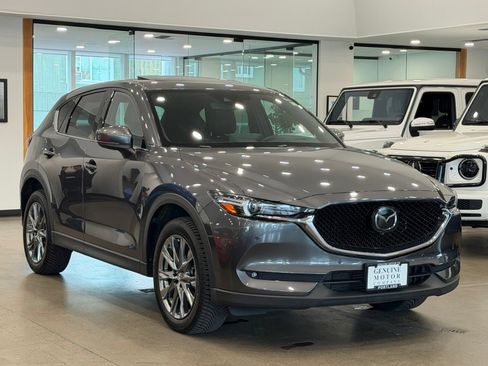 Used 2021 MAZDA CX-5 Signature AWD/4WD image 3