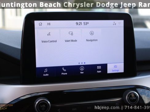 Used 2020 Ford Escape SE image 31