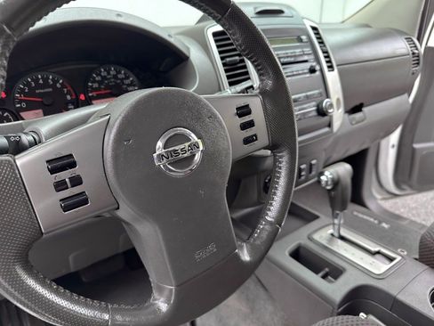 Used 2010 Nissan Xterra Off-Road w/ Protection Pkg A AWD/4WD image 22
